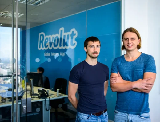 Revolut Bank: Remote Currency Account with Great Transfer Rates & Digital Bank Card