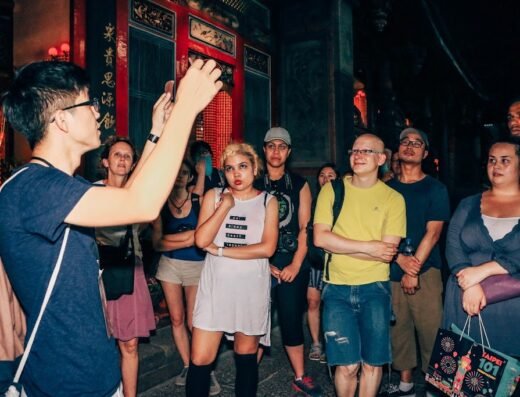 Taipei Food Tour / Taipei’s Origin & Longshan Temple – Walking Tour Meeting Point – TourMeAway