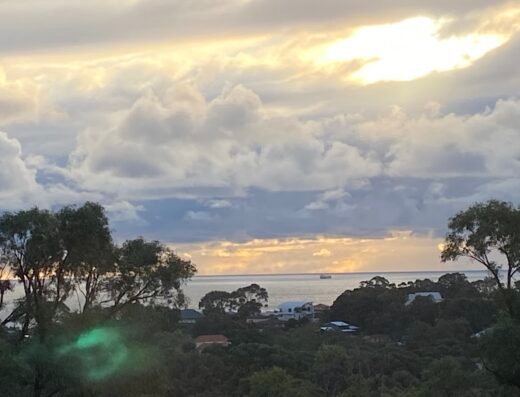 Reabold Hill Summit Lookout